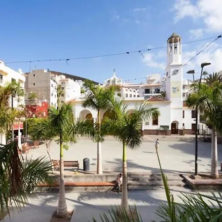 Live Cristianos Square Los Cristianos