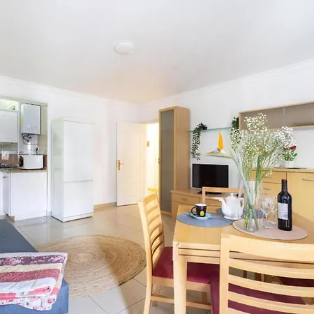 Apartman Live Cristianos Square