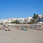Live Cristianos Square * 洛斯克里斯蒂亚诺斯